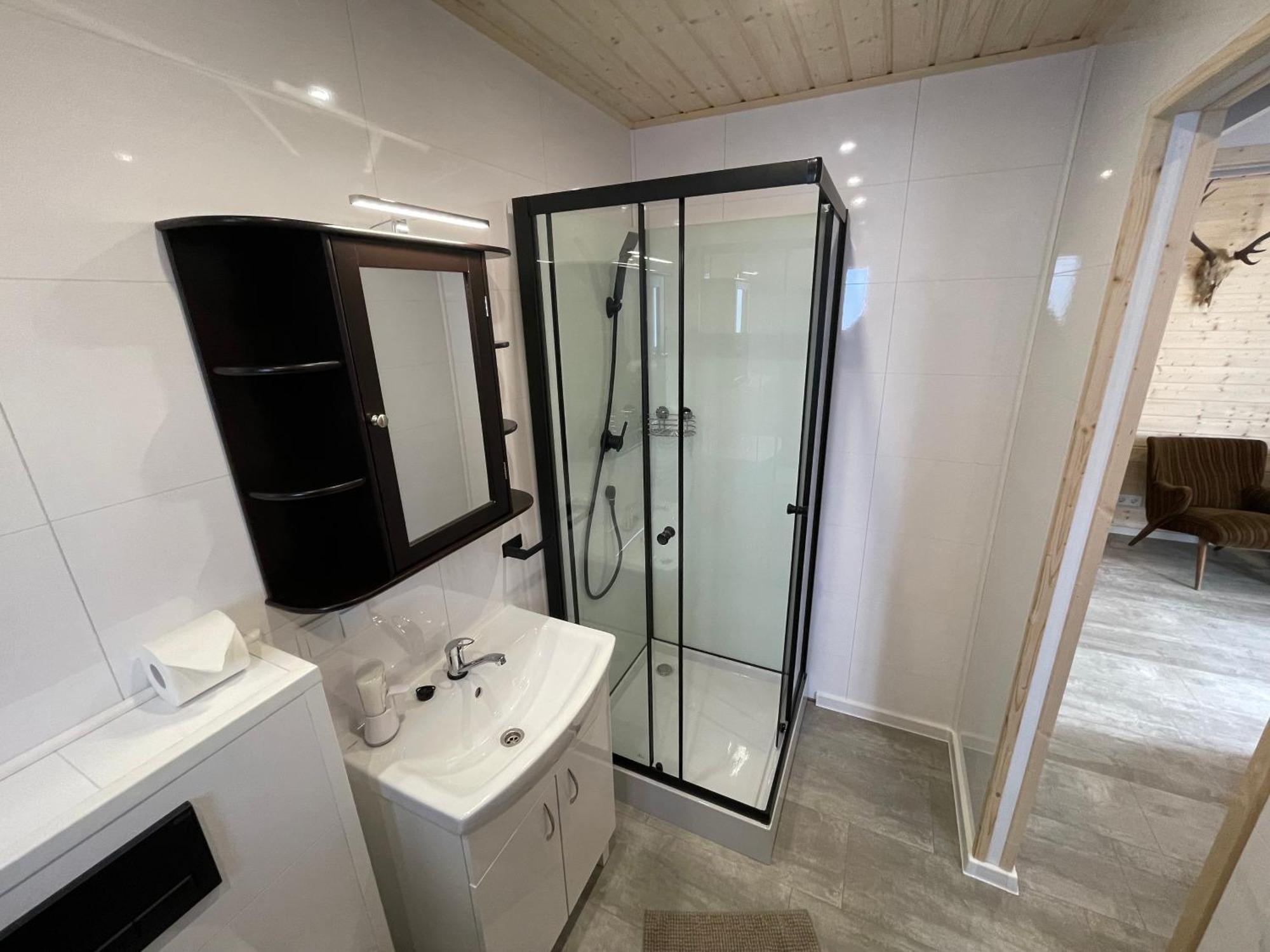 Tinyhaus #4 Huelben - Ortsrand - Kostenlose Parkplaetze Hulben Esterno foto